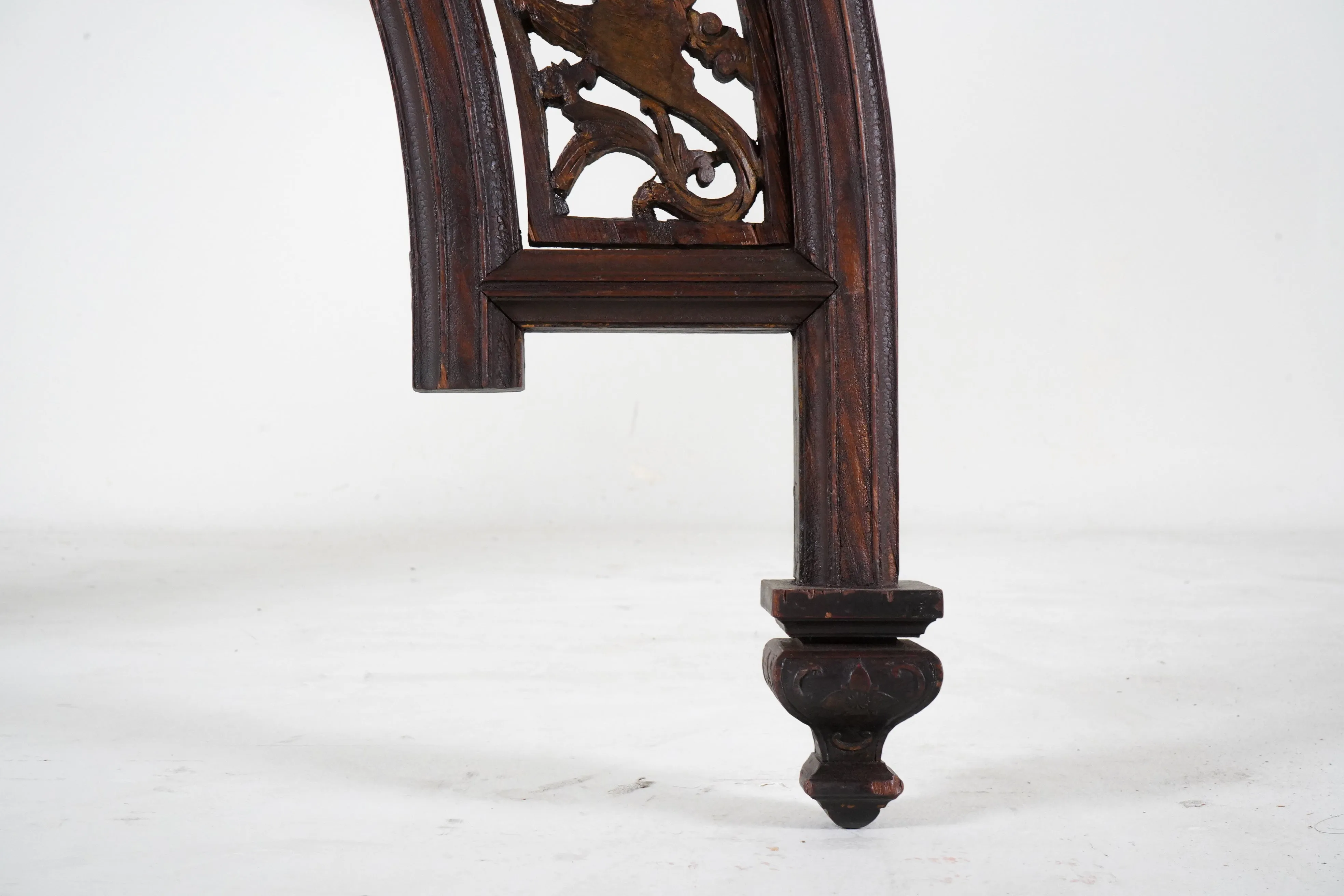 A Late Qing Dynasty Round Elm Wood Arch