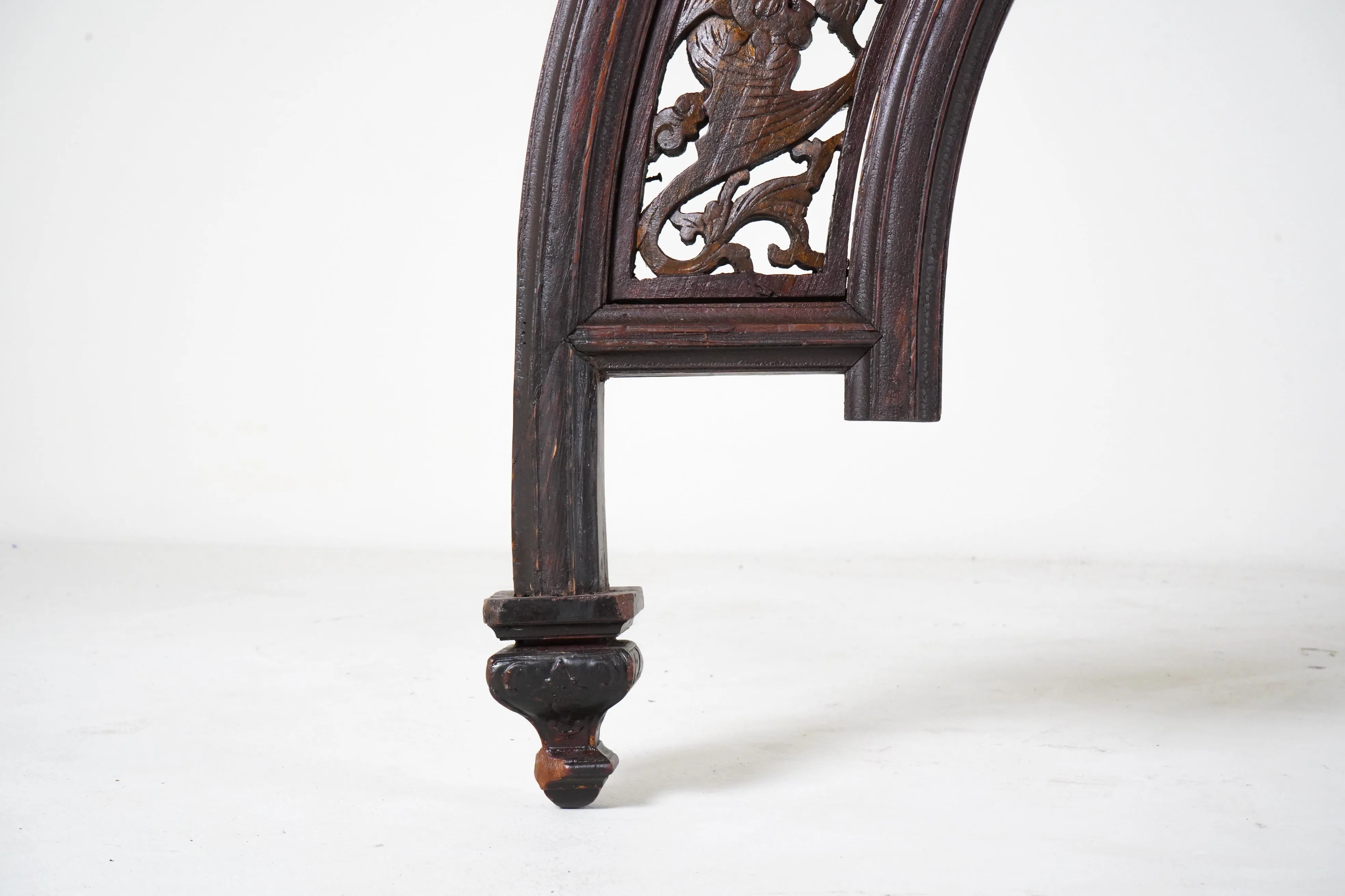A Late Qing Dynasty Round Elm Wood Arch